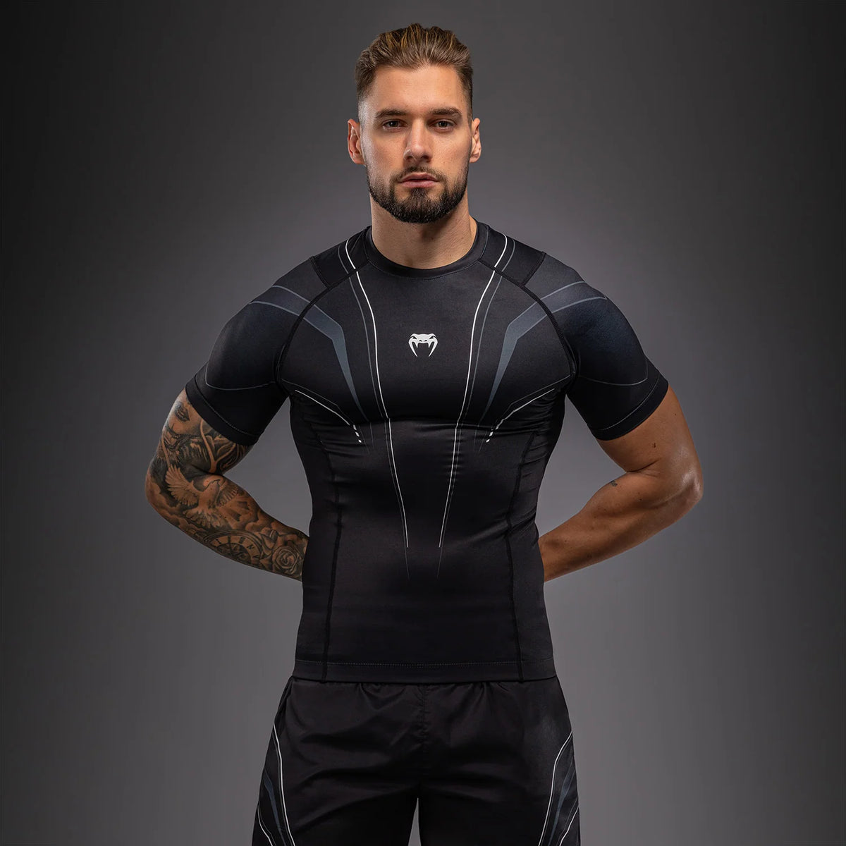 Venum Streamline Rashguard a Maniche Corte - Nero\Bianco